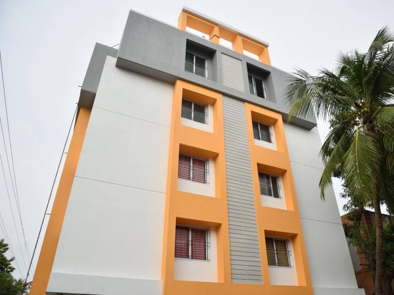 130 m&sup2; Apartment mit Hotelservice