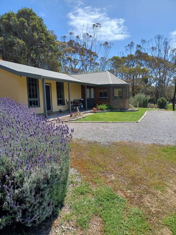 Cottage  Second Valley