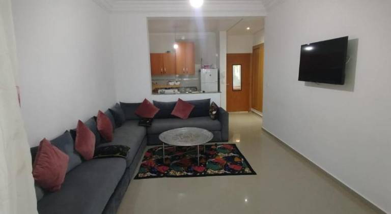 Beautiful rental apartment with pool | Pet-friendly — photo 2