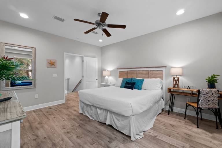 Child-friendly vacation home with heated pool, terrace & barbeque | Sea view | Pets allowed — photo 4