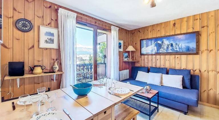 Holiday apartment with 2 rooms for 4 persons — photo 2
