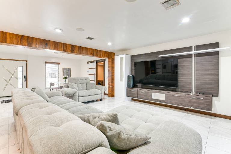 House  Southbelt/ Ellington