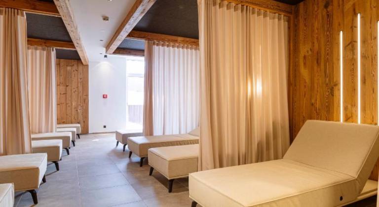 Ample rental apartment with sauna & terrace | Pets allowed — photo 5