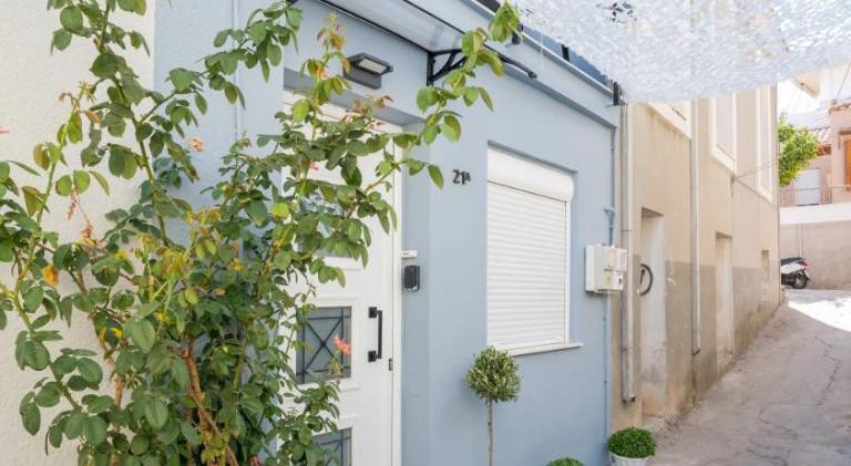 Apartment with yard, terrace & hot tub — photo 4