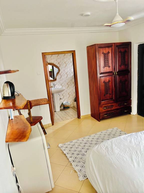 Apartment  West Legon