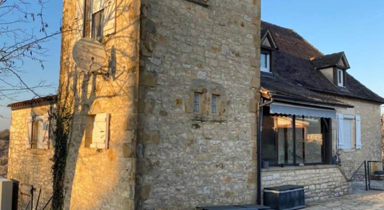 Villa with private pool, yard & patio in Rocamadour