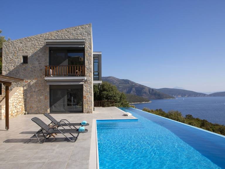 Villa  Apollonii