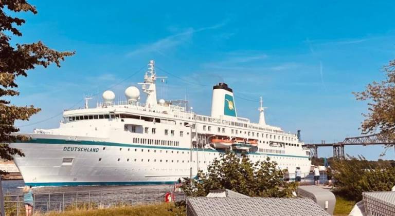 Kanal-Haus "Das Gastehaus direkt am NOK" in Rendsburg