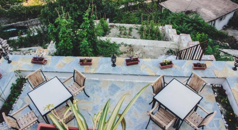 Friends' Guesthouse & Hostel — photo 3