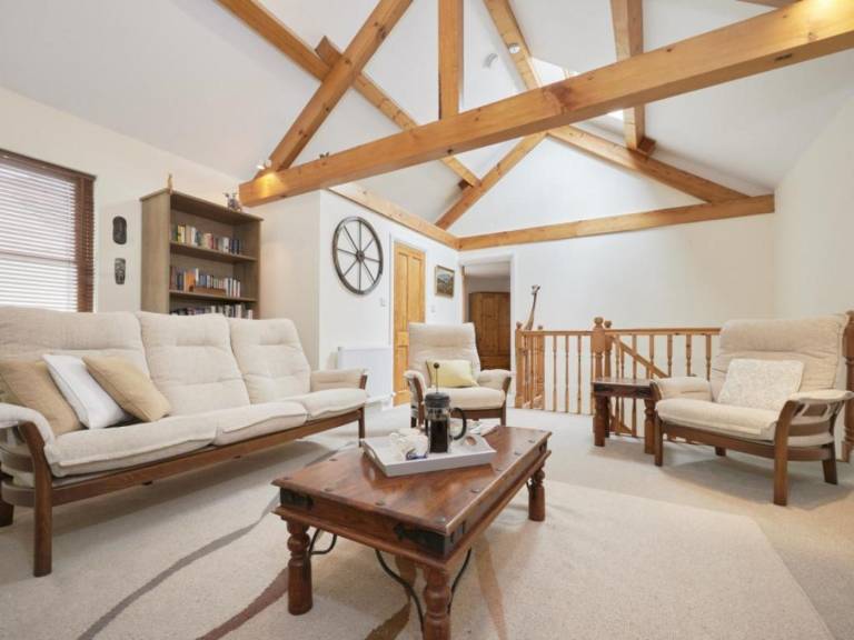 Fully equipped nice cottage with yard | Pets are welcome in Lyndhurst