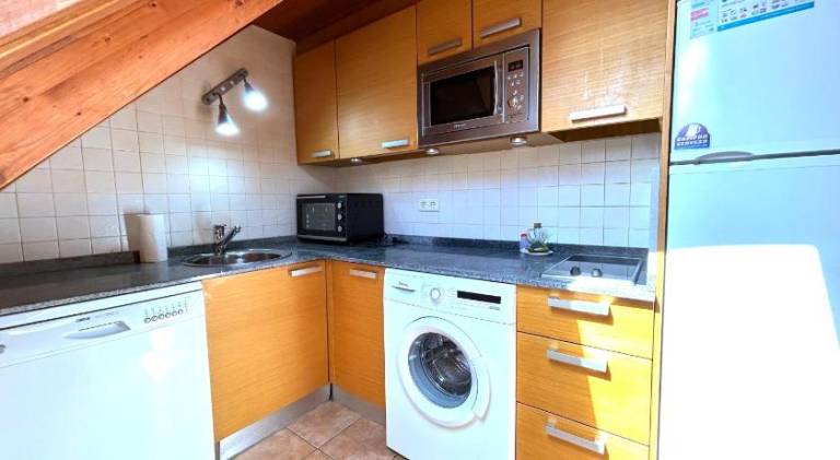 Holiday apartment with 3 rooms for 6 persons — photo 4