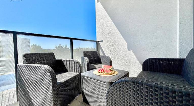 Apartment with pool | Pet-friendly — photo 4