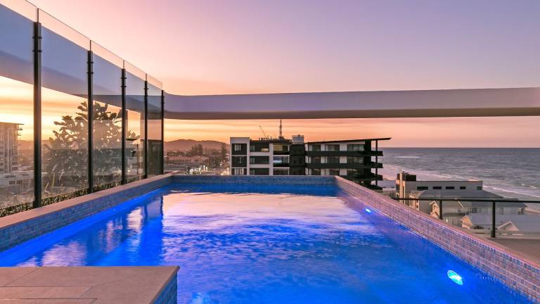 Apartment  Burleigh Heads