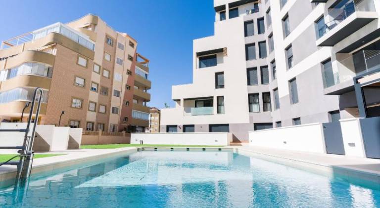 Apartment with pool | Pet-friendly in Roquetas de Mar
