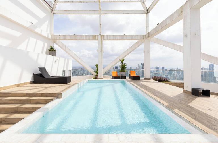 Condo Calidonia