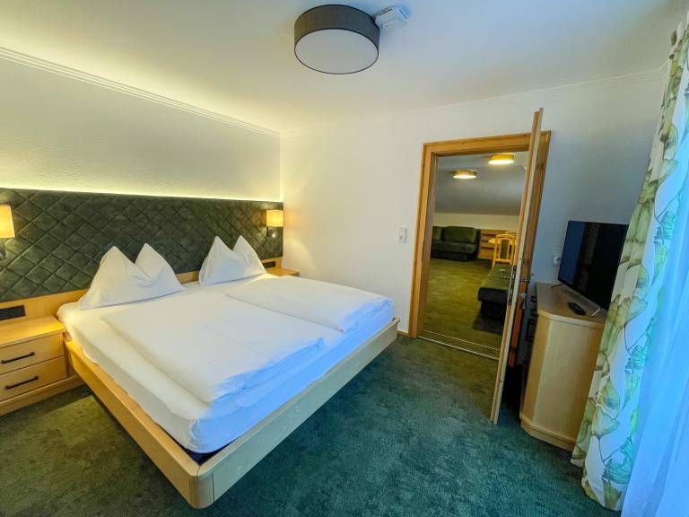 Aparthotel with garden & terrace | Suitable for remote work in Neukirchen am Grossvenediger