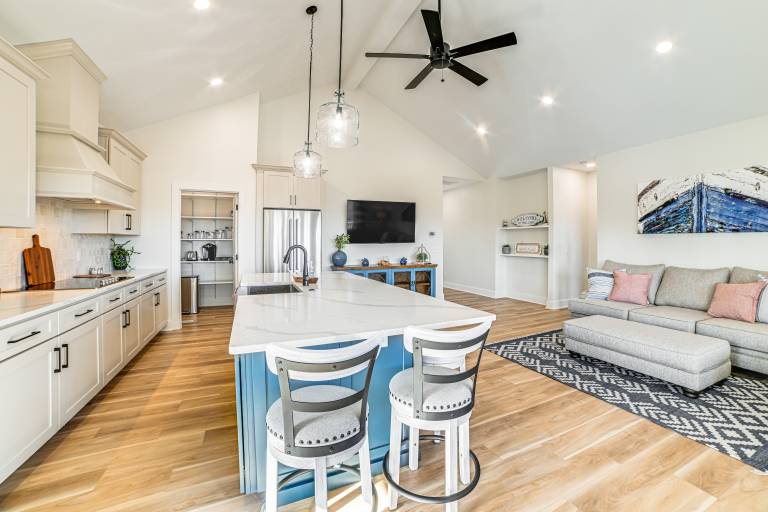 House Grand Rivers