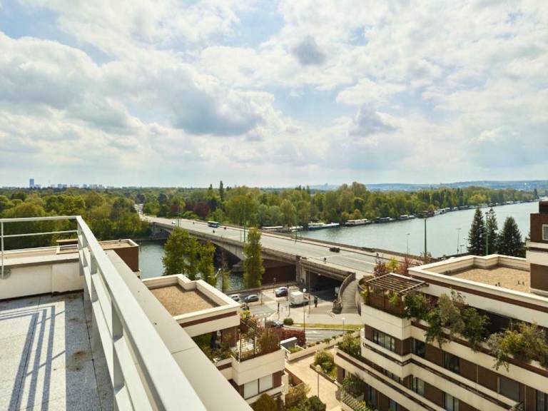 Zenao Appart'hotels Suresnes in Puteaux