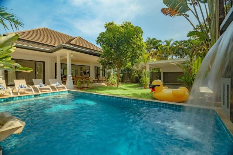 House Karon Beach