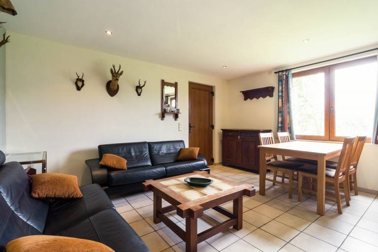 Cottage with barbeque & garden | Nature view — photo 2