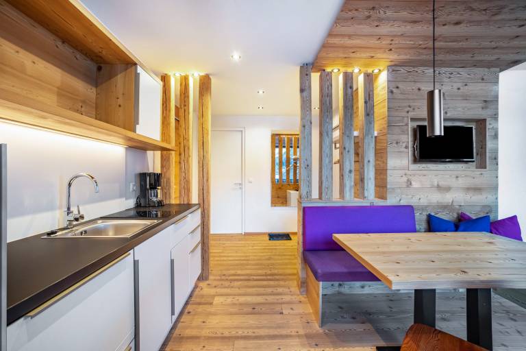 Holiday apartment with jacuzzi, garden & sauna | Mountain view — photo 2