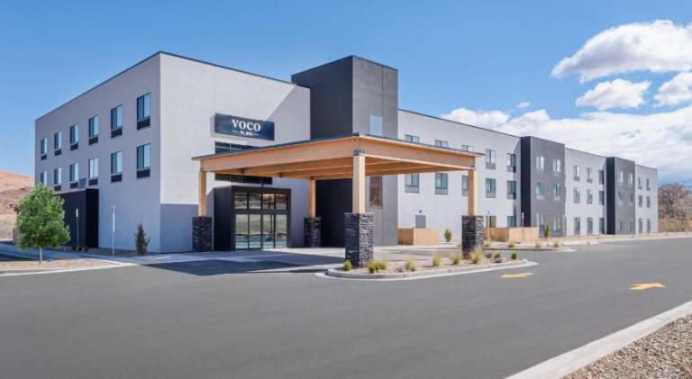 Voco Moab By IHG — photo 2