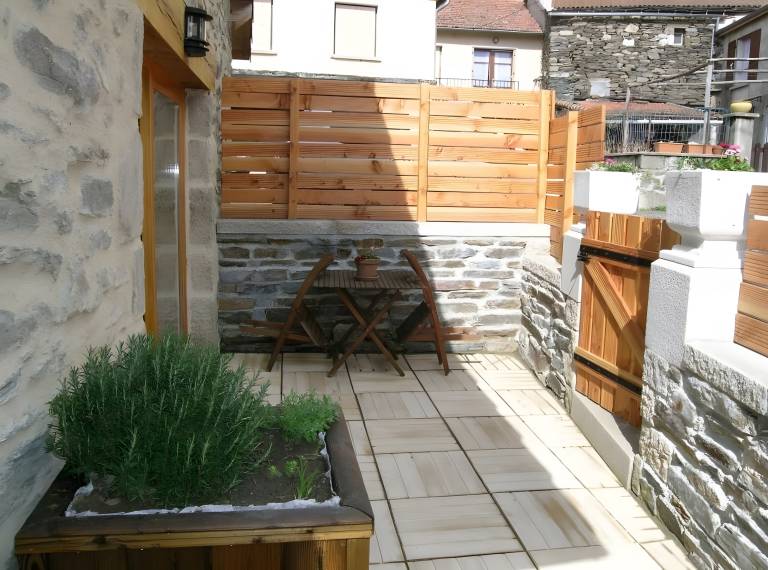 At the Song of the Fountain – La Bruyère Cottage – St Laurent les Bains — photo 3