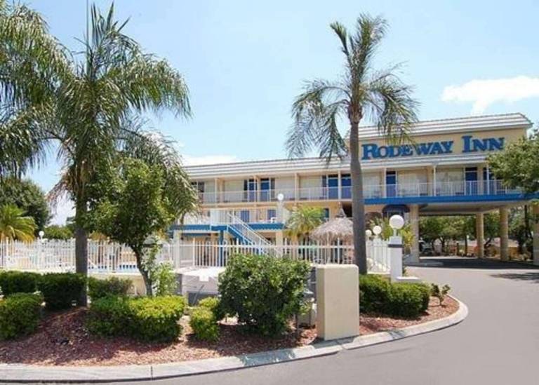 Rodeway Inn Clearwater-Largo in Clearwater, BC