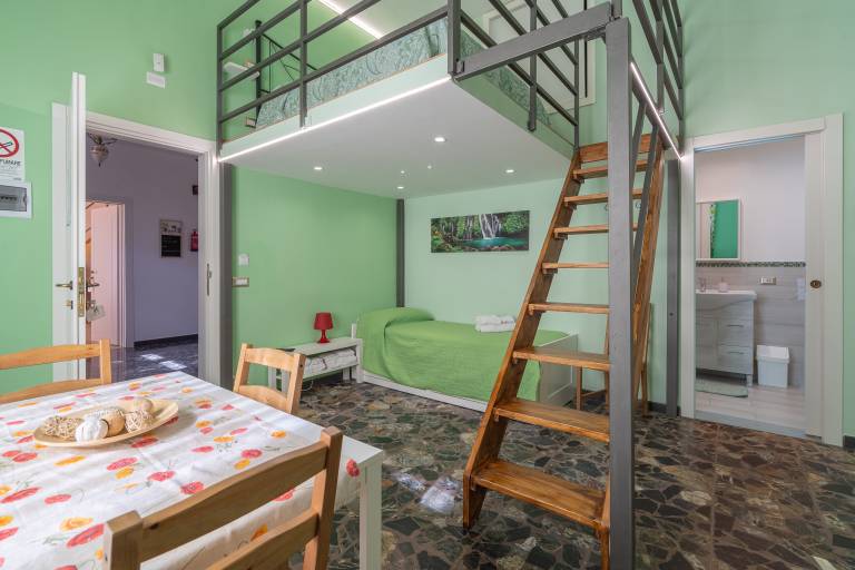 Apartment 'I Vacanzieri - Fico D'India Apt' with Balcony, Wi-Fi and Air Conditioning in Syracuse