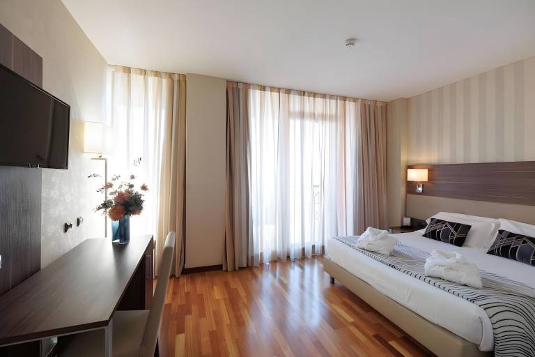 Charme Hotel — photo 2