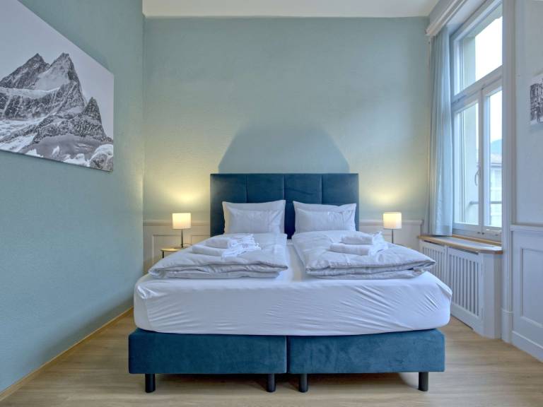 BankHouse StudioM102