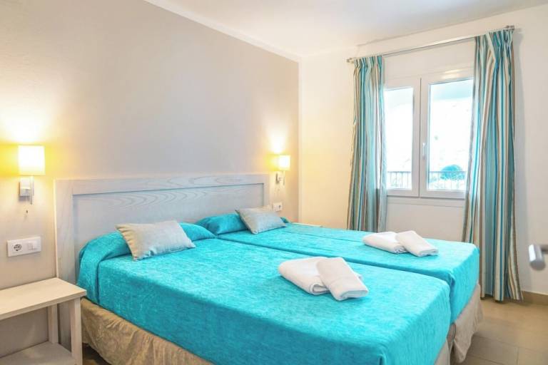 Aparthotel  Es Migjorn Gran