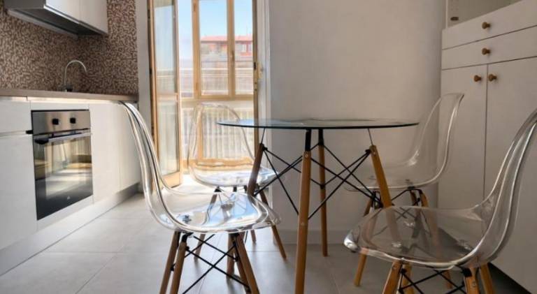 Apartment with 1 room for 4 persons — photo 3