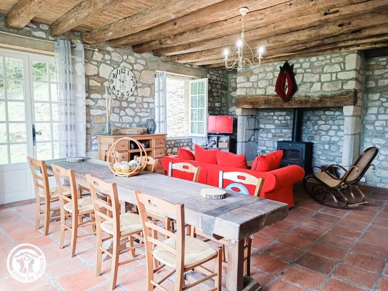 Gite with barbecue, garden & terrace | Dogs allowed — photo 4