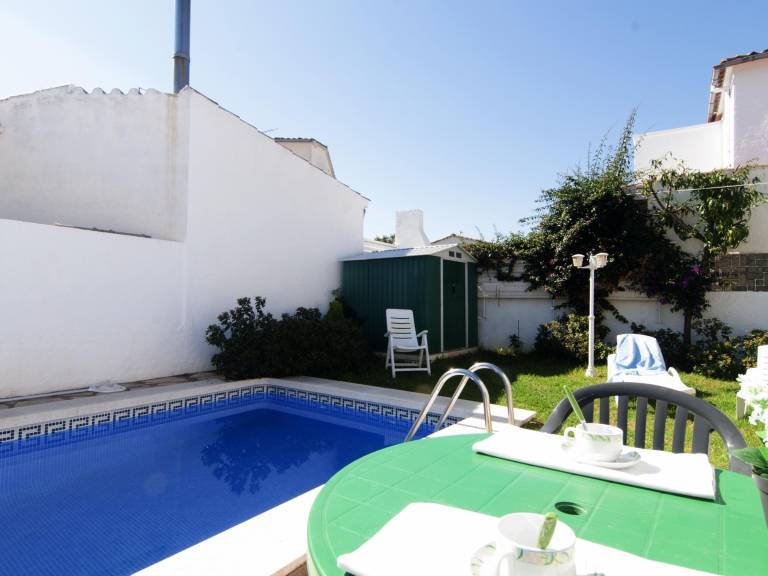 Villa with private pool & barbecue — photo 4