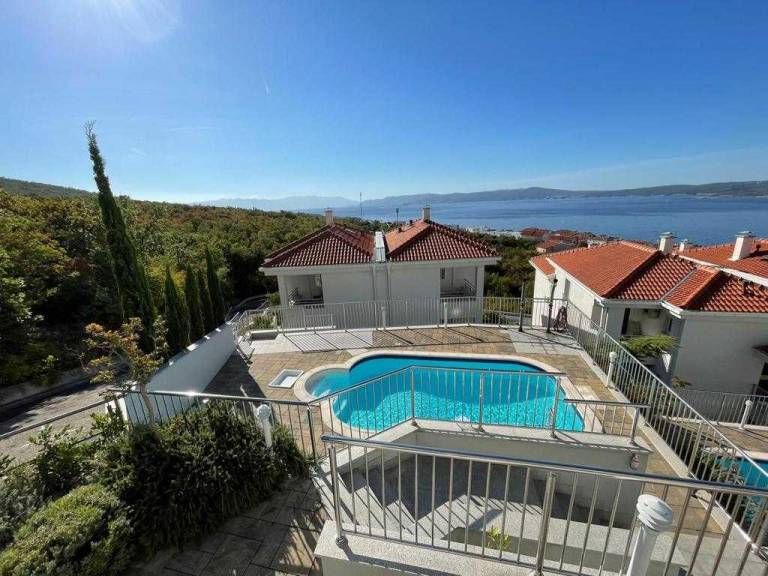 Nice holiday apartment | Dogs allowed in Crikvenica