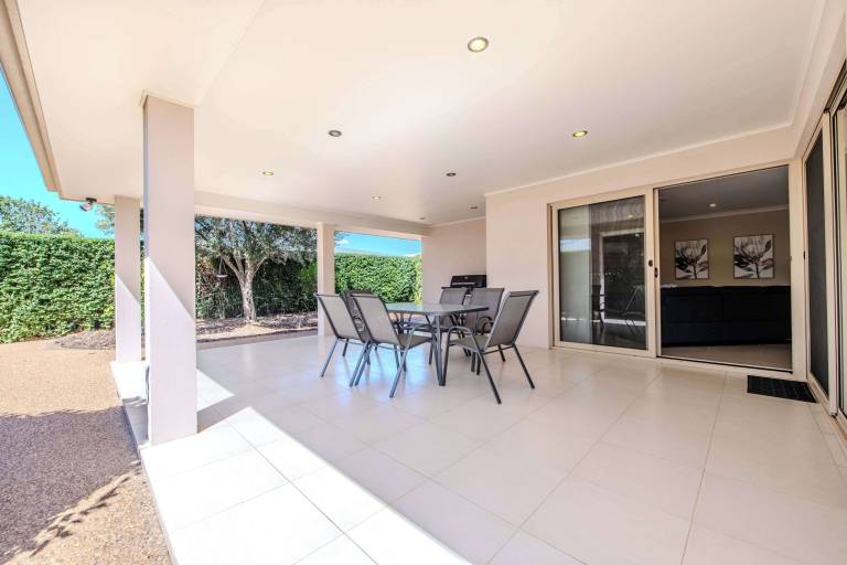 House Dubbo