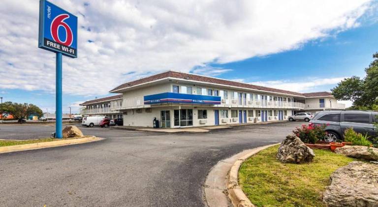 Motel 6 Ardmore, OK — photo 5