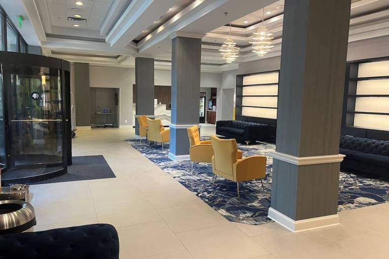 DoubleTree by Hilton Baltimore North Pikesville