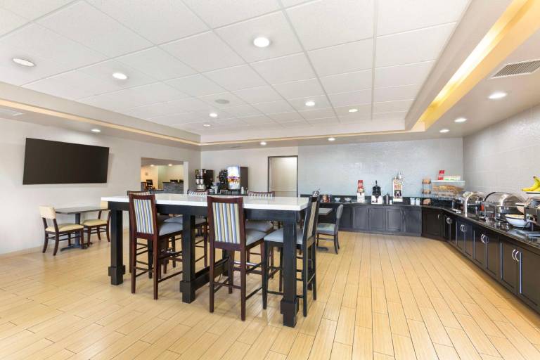 Best Western Plus Surprise-Phoenix NW — photo 5