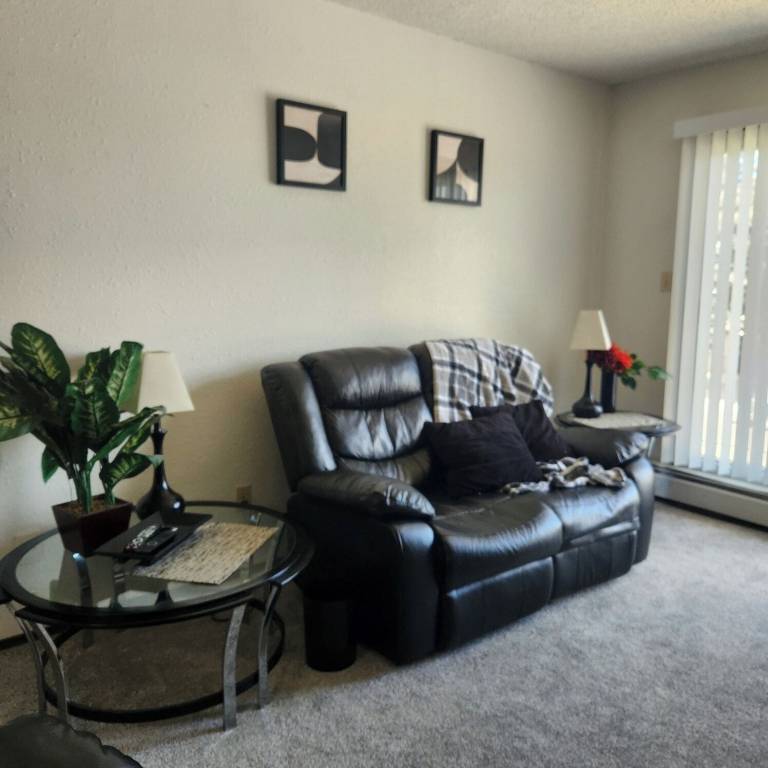 Apartment Red Deer
