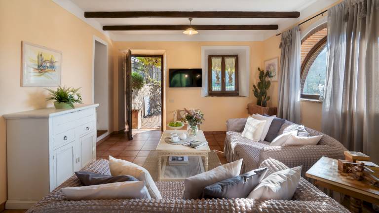Villa with yard, barbeque & private pool | Suitable for remote work — photo 3