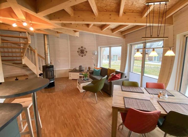 Kugelhaus Tamika – Sauna, Whirlpoolwanne, Kamin & Terrasse am Tollensesee — photo 5