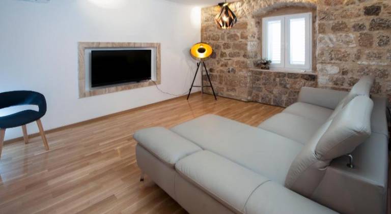 Apartma Sinj