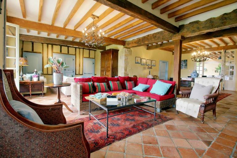 Large country house with private pool rated 5 — photo 3