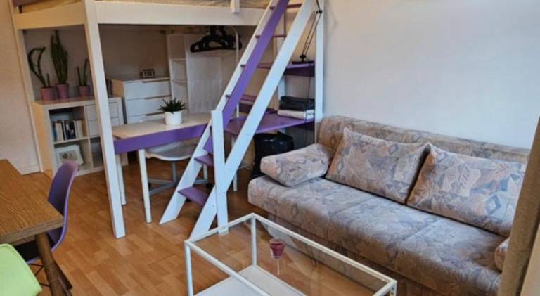 Rental apartment with 1 room for 4 persons in Berlin