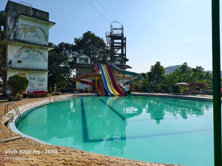 Green hills resort — photo 2