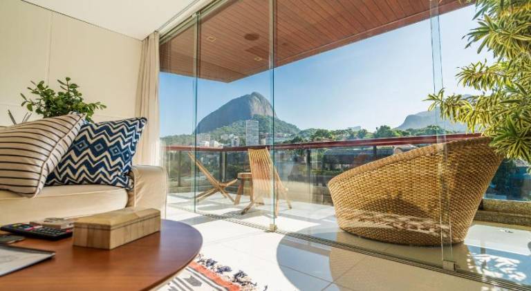 Beautiful rental apartment with pool | Pet-friendly — photo 3