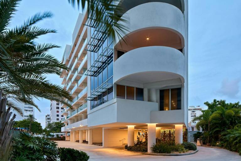 Casa Costera, Isla Verde Beach, Apartments by Marriott Bonvoy — photo 5