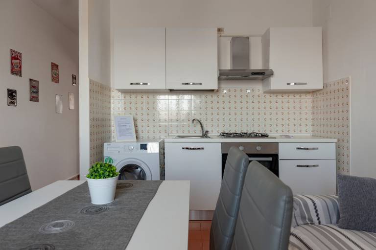 Rental apartment with terrace | City view — photo 5